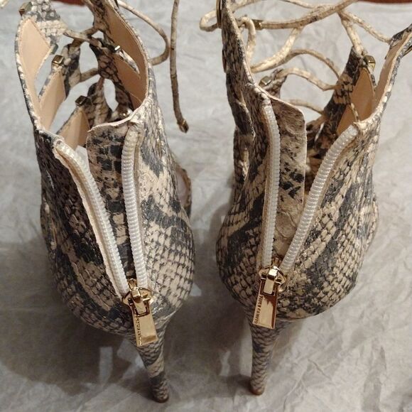 Vince Camuto Snakeskin Print Gladiator Heels With Zipper, 6.5M, Black/White/Tan - Picture 11 of 12